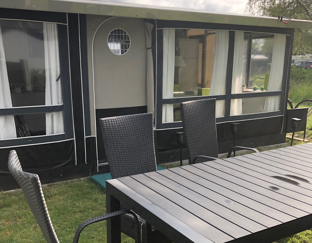 havebord og fortelt asaa camping i nordjylland